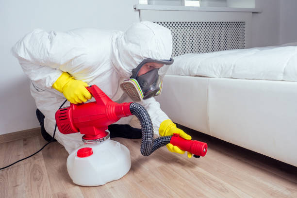 Best Commercial Pest Control Services  in Glyndon, MN